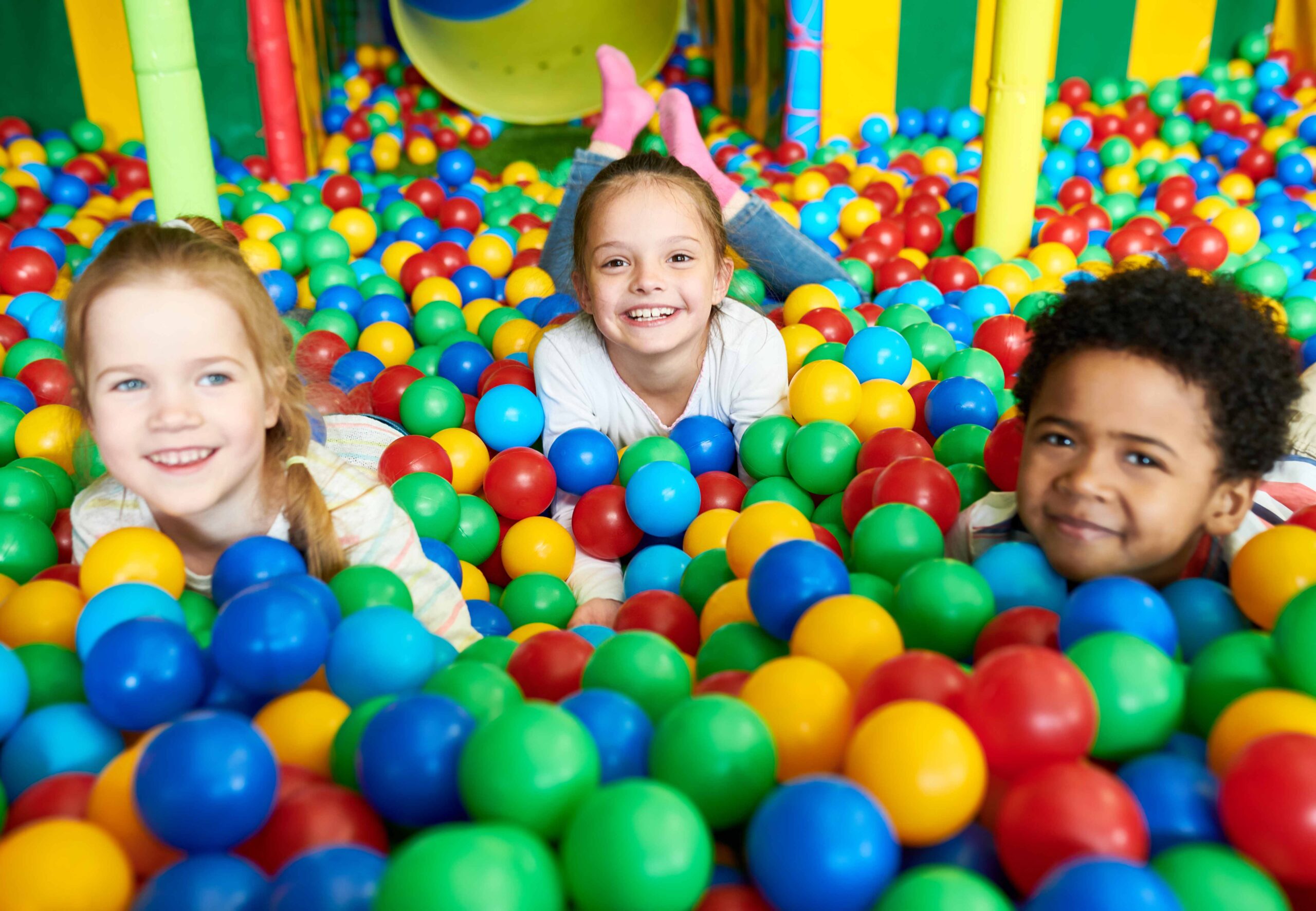 BON Getaway Deal & Packages | BON, A RE TSHAMEKENG (Lets play)!! | BON Hotel Rustenburg